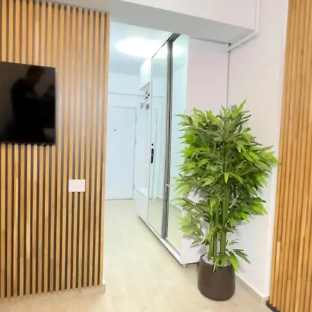 Embassy Mamaia Nord - Piscina Pe Acoperis & Parcare Gratis Apartman *
