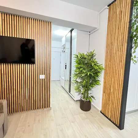 Embassy Mamaia Nord - Piscina Pe Acoperis & Parcare Gratis Appartement Năvodari