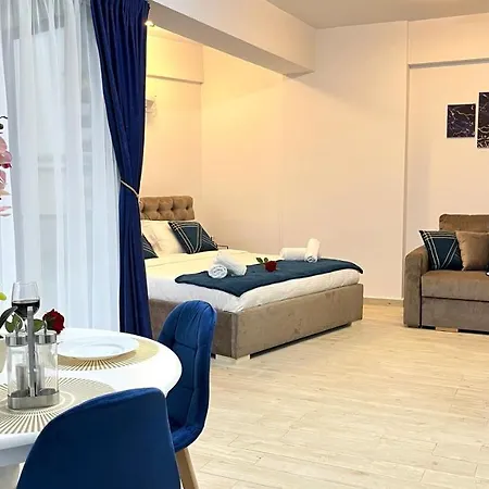 Embassy Mamaia Nord - Piscina Pe Acoperis & Parcare Gratis Năvodari
