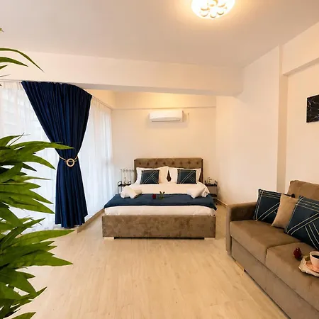 Embassy Mamaia Nord - Piscina Pe Acoperis & Parcare Gratis *