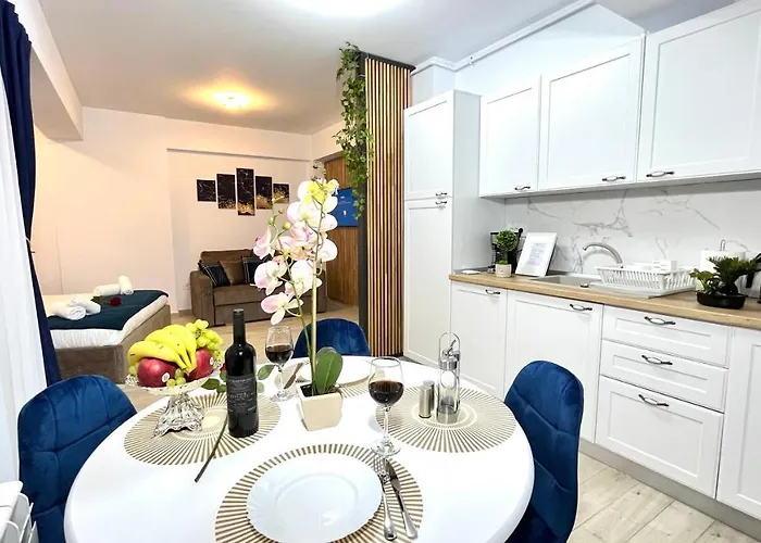 Embassy Mamaia Nord - Piscina Pe Acoperis & Parcare Gratis *